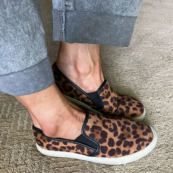 Cheetah suede-like loafers - Picture 1 of 8